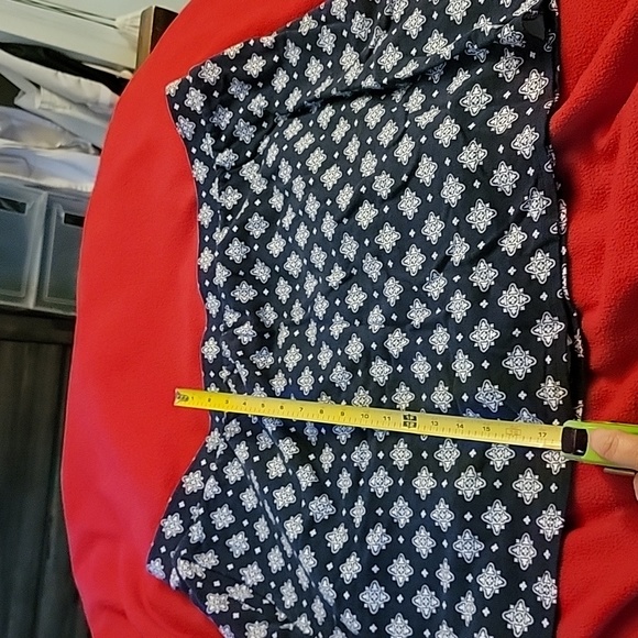 SKORT!!  Denim & Co, Blue/white print skort, 2x, 18" top to bottom, 2 pockets - Picture 1 of 6
